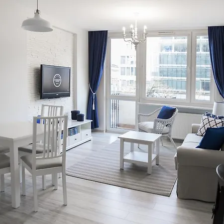 Apartman Roommate Nowogrodzka