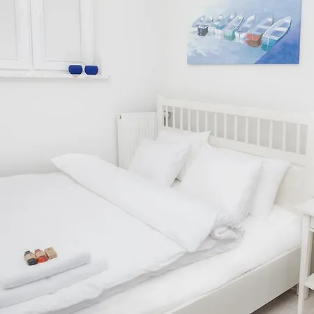 Roommate Nowogrodzka Apartman